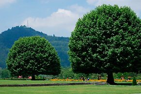 The Lalit Grand Palace Srinagar