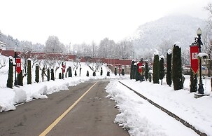 The Lalit Grand Palace Srinagar
