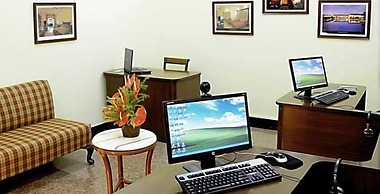 The Lalit Grand Palace Srinagar