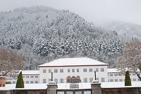 The Lalit Grand Palace Srinagar
