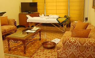 The Lalit Grand Palace Srinagar