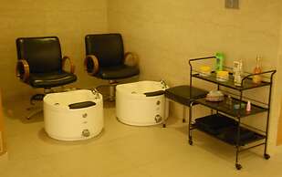 The Lalit Grand Palace Srinagar