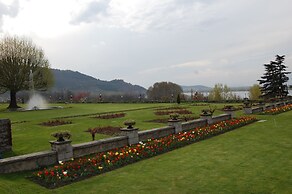 The Lalit Grand Palace Srinagar