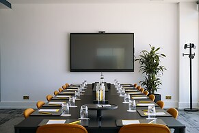 voco St David's Cardiff by IHG