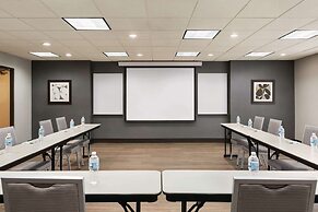 Wingate by Wyndham - Cincinnati - Blue Ash