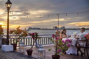 Brunton Boatyard - Cgh Earth