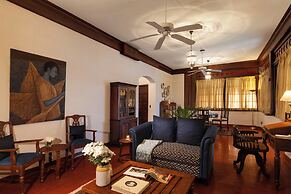 Brunton Boatyard - Cgh Earth