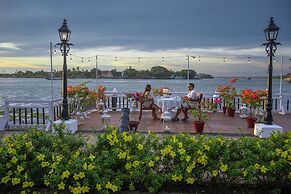 Brunton Boatyard - Cgh Earth