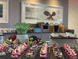 Radisson Collection Hotel, Waterfront Cape Town