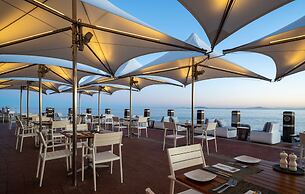 Radisson Collection Hotel, Waterfront Cape Town
