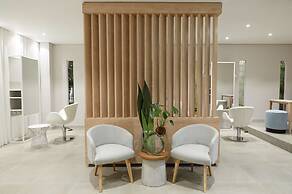 Radisson Collection Hotel, Waterfront Cape Town