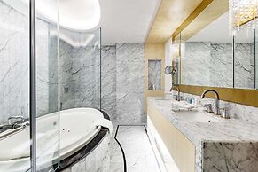 The Diplomat Radisson BLU Hotel, Residence & Spa