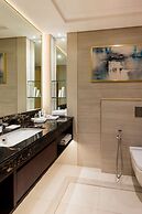 The Diplomat Radisson BLU Hotel, Residence & Spa
