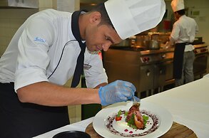 The Diplomat Radisson BLU Hotel, Residence & Spa