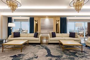 The Diplomat Radisson BLU Hotel, Residence & Spa