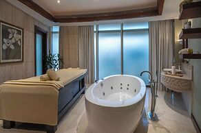 The Diplomat Radisson BLU Hotel, Residence & Spa