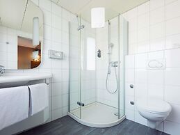 ibis Zurich Messe-Airport