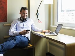 ibis Zurich Messe-Airport