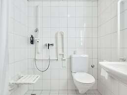 ibis Zurich Messe-Airport