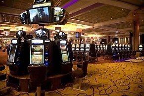 Mount Airy Casino Resort - Adults Only 21+