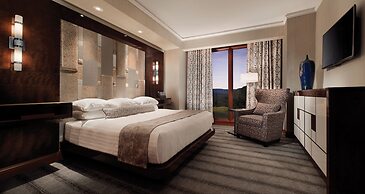 Mount Airy Casino Resort - Adults Only 21+