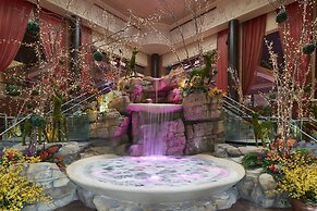 Mount Airy Casino Resort - Adults Only 21+