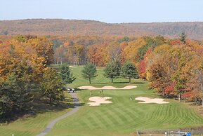 Mount Airy Casino Resort - Adults Only 21+