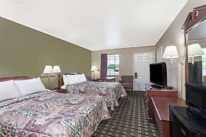 Days Inn by Wyndham Lenoir City