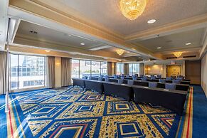 Drury Plaza Hotel St. Louis at the Arch