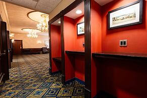 Drury Plaza Hotel St. Louis at the Arch