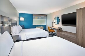 Holiday Inn Express & Suites Wauseon by IHG