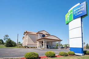 Holiday Inn Express & Suites Wauseon by IHG