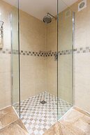 The Barn Hotel & Spa, Sure Hotel Collection by BW