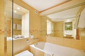 The Barn Hotel & Spa