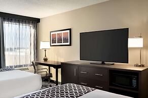 La Quinta Inn & Suites by Wyndham St Louis Route 66