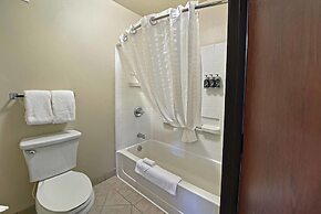 Oxford Suites Yakima