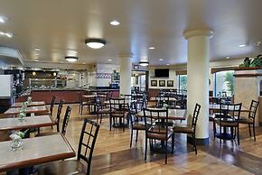 Oxford Suites Yakima