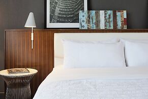 Le Méridien Chicago - Oakbrook Center