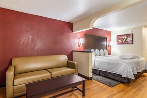 Red Roof Inn PLUS+ & Suites Atlanta Airport South