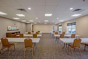 Country Inn & Suites by Radisson, Crystal Lake, IL