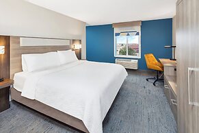 Holiday Inn Express & Suites Pekin (Peoria Area) by IHG