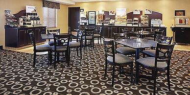 Holiday Inn Express & Suites Pekin (Peoria Area) by IHG