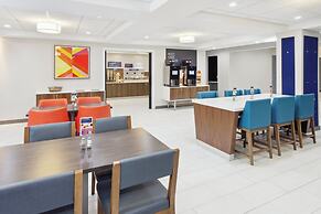 Holiday Inn Express & Suites Pekin (Peoria Area) by IHG
