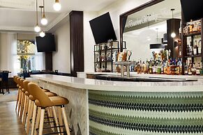 Holiday Inn Hotel & Suites Madison West - Middleton by IHG