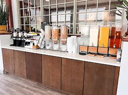 Holiday Inn Hotel & Suites Madison West - Middleton by IHG