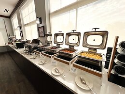 Holiday Inn Hotel & Suites Madison West - Middleton by IHG