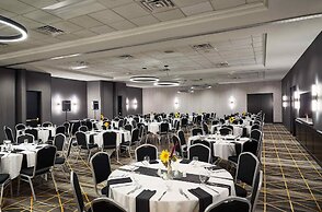 Holiday Inn Hotel & Suites Madison West - Middleton by IHG