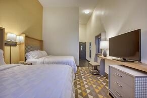 Holiday Inn Hotel & Suites Madison West - Middleton by IHG