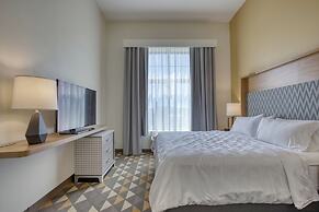Holiday Inn Hotel & Suites Madison West - Middleton by IHG