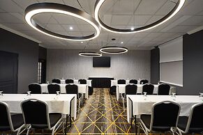 Holiday Inn Hotel & Suites Madison West - Middleton by IHG